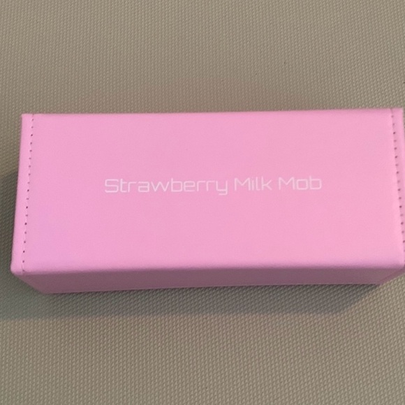 Strawberry Milk Mob White Rectangular Sunglasses - Picture 3 of 9